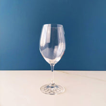  RIEDEL ALL PURPOSE CRYSTAL GLASSES •	Crystal glasses perfect for all kinds of beverages including wine and cocktails •	Decorative detail on the glasses footing adding visual appeal
