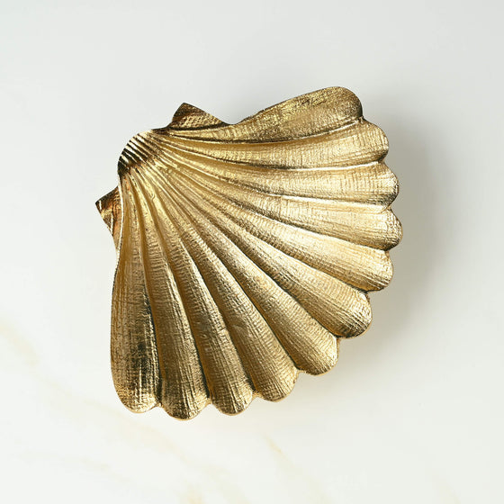 Gold shell trinket dish