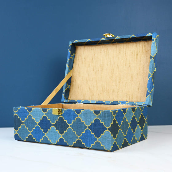 Large Trinket Box with silk blue NAMI Home